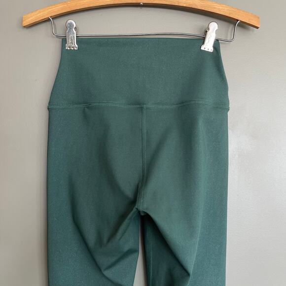 Carbon38 Shine Powder 7/8 Leggings Evergreen Size XS High Waisted Shimmer Gym - Picture 13 of 16